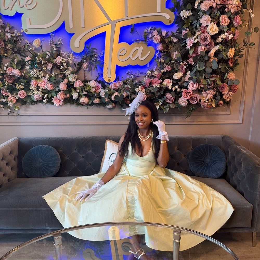 Elegant Light Green Dress with Accessories